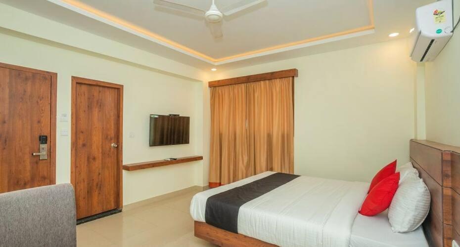 Hotel Savi Inn Bangalore Eksteriør billede